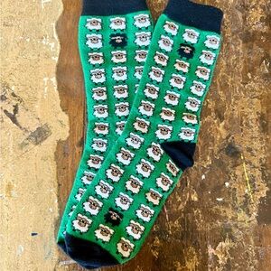 Green Sheep Pattern Men's Crew Socks